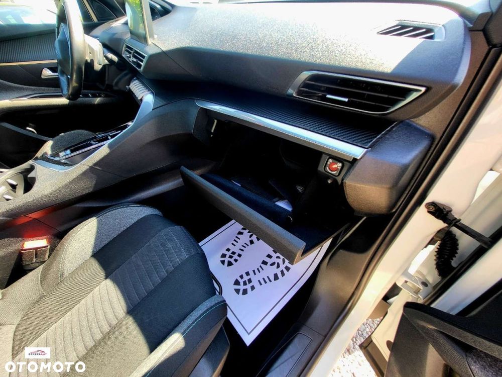 Peugeot 3008 - 13