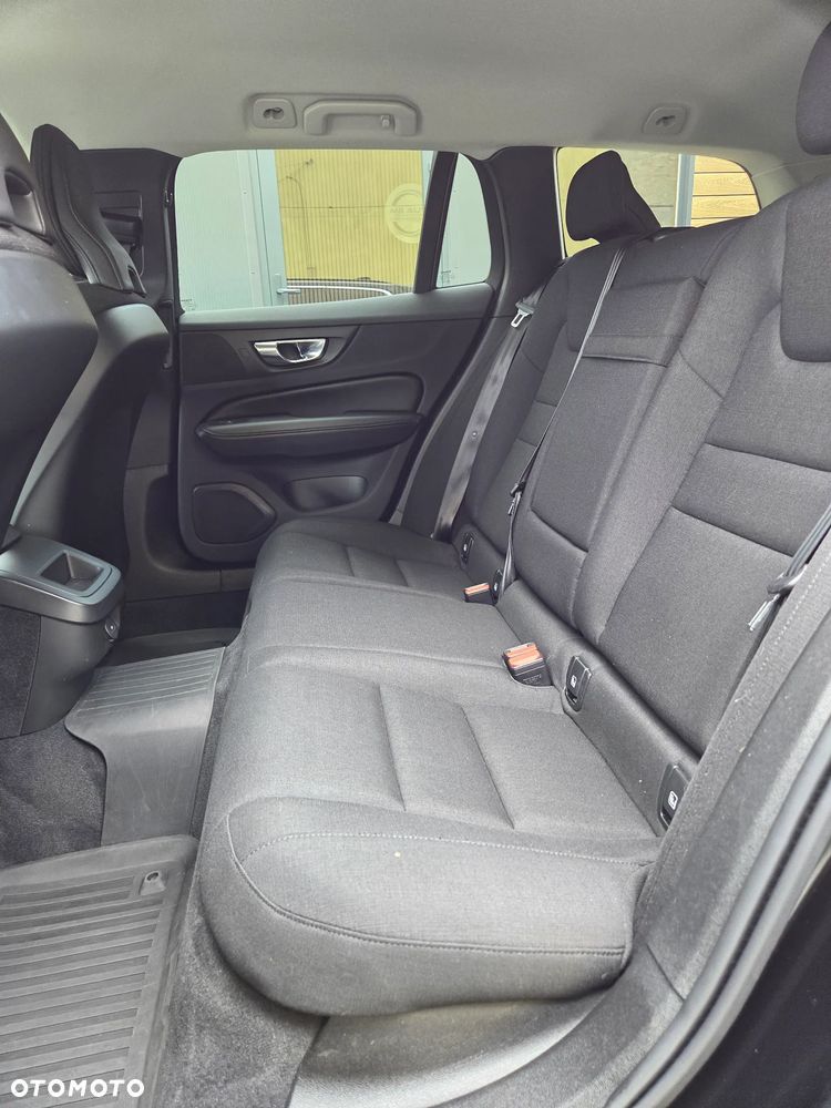Volvo V60 B4 D Momentum Pro - 15