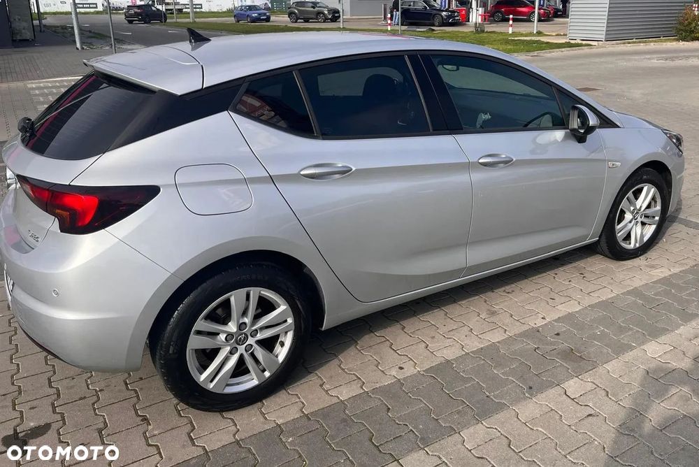 Opel Astra 1.4 T Dynamic - 3
