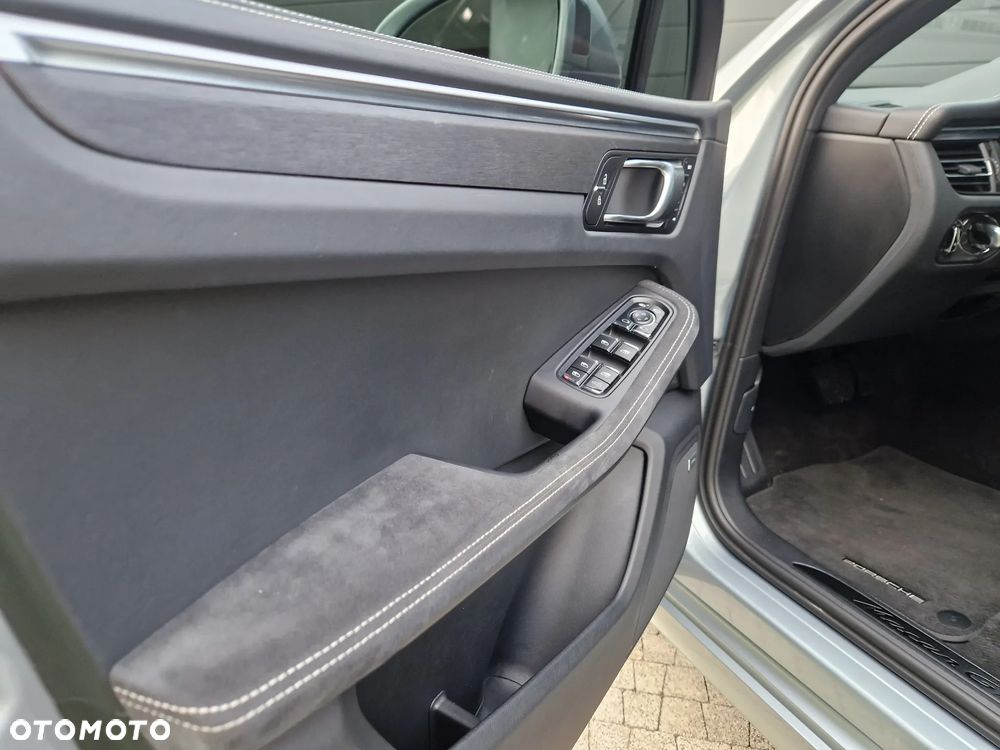 Porsche Macan GTS - 16