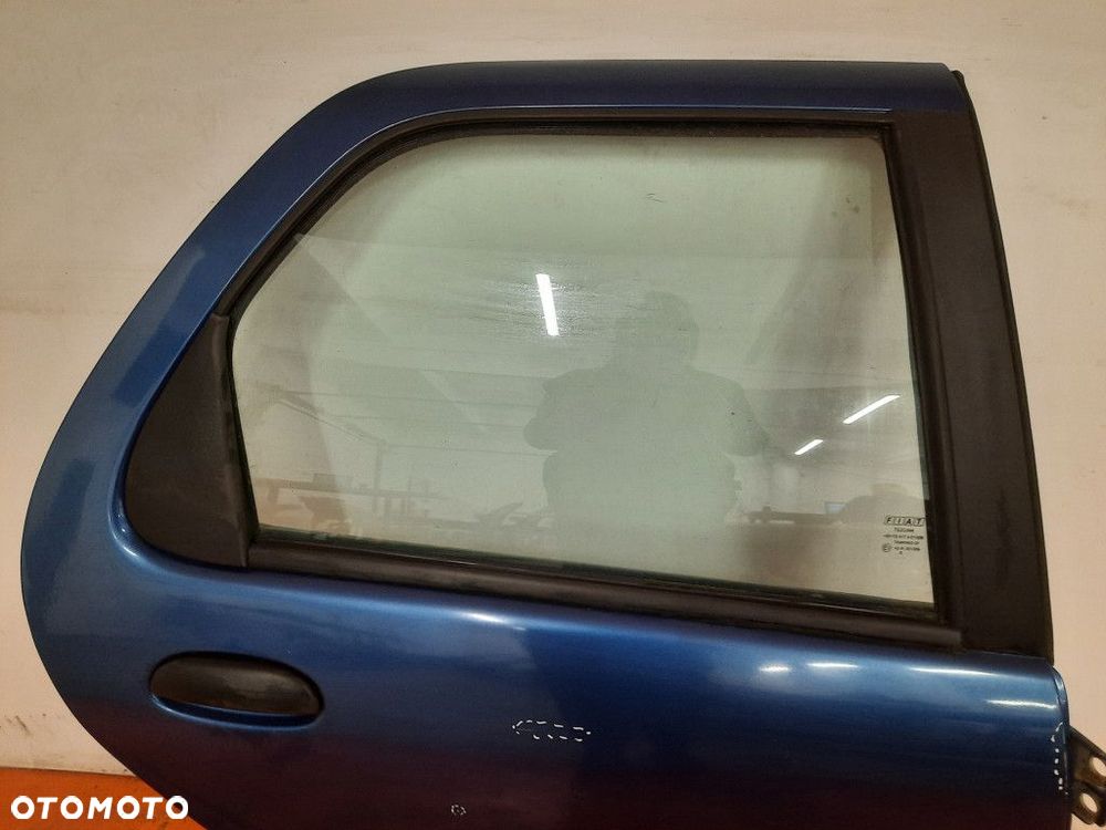 FIAT ALBEA 04-12 DRZWI TYŁ TYLNE PRAWE  597 - 2