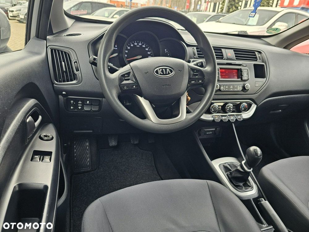 Kia Rio 1.4 Dream-Team Edition - 19