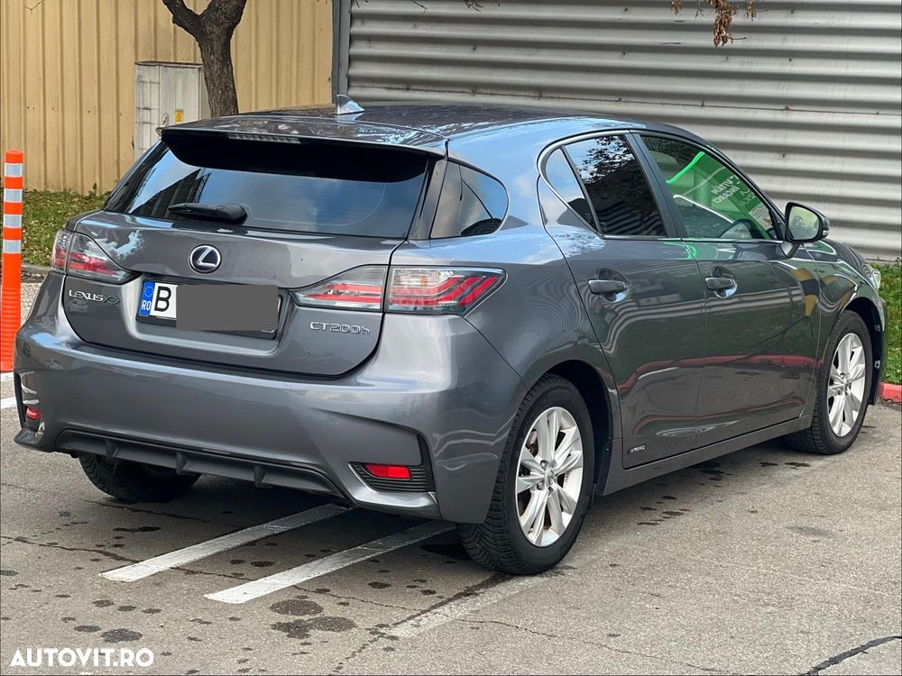 Lexus CT 200h - 5