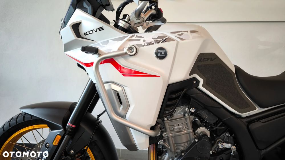 KOVE 800X Touring - 26