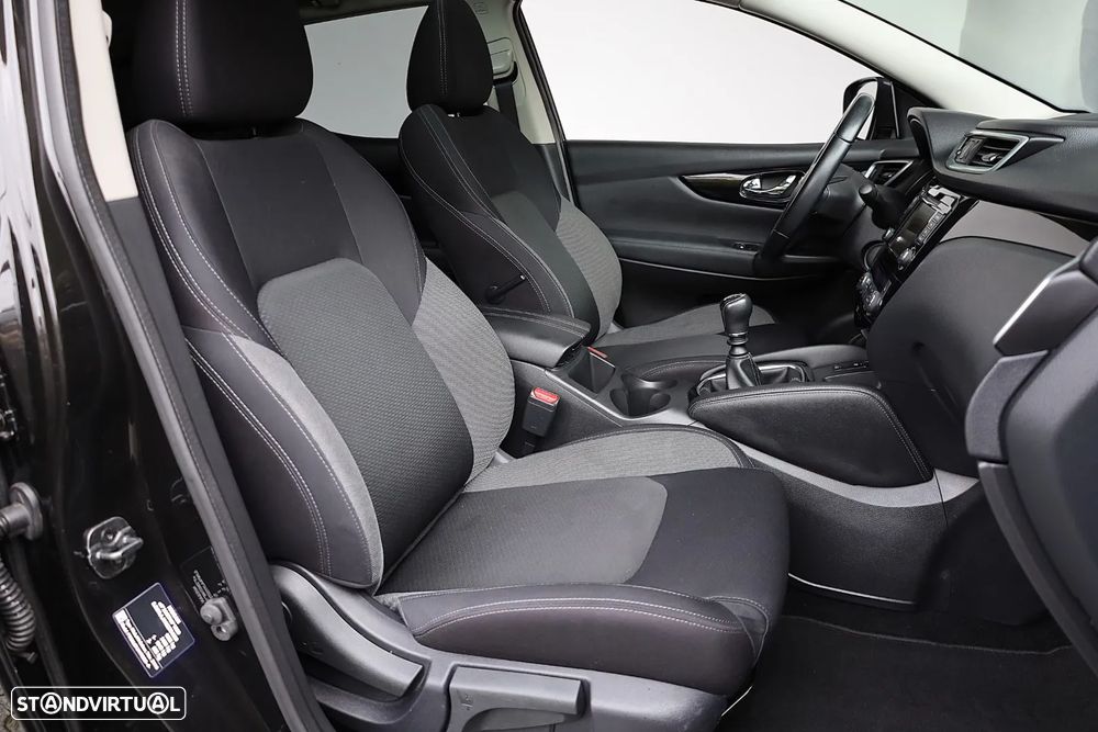 Nissan Qashqai 1.5 dCi N-Connecta J18 - 55