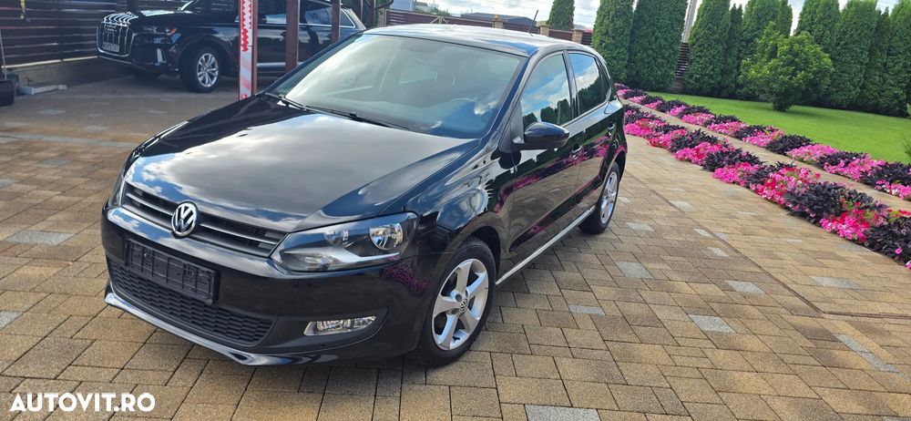 Volkswagen Polo - 1