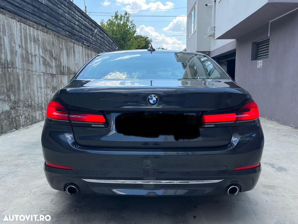 BMW Seria 5 530e xDrive AT PHEV - 12