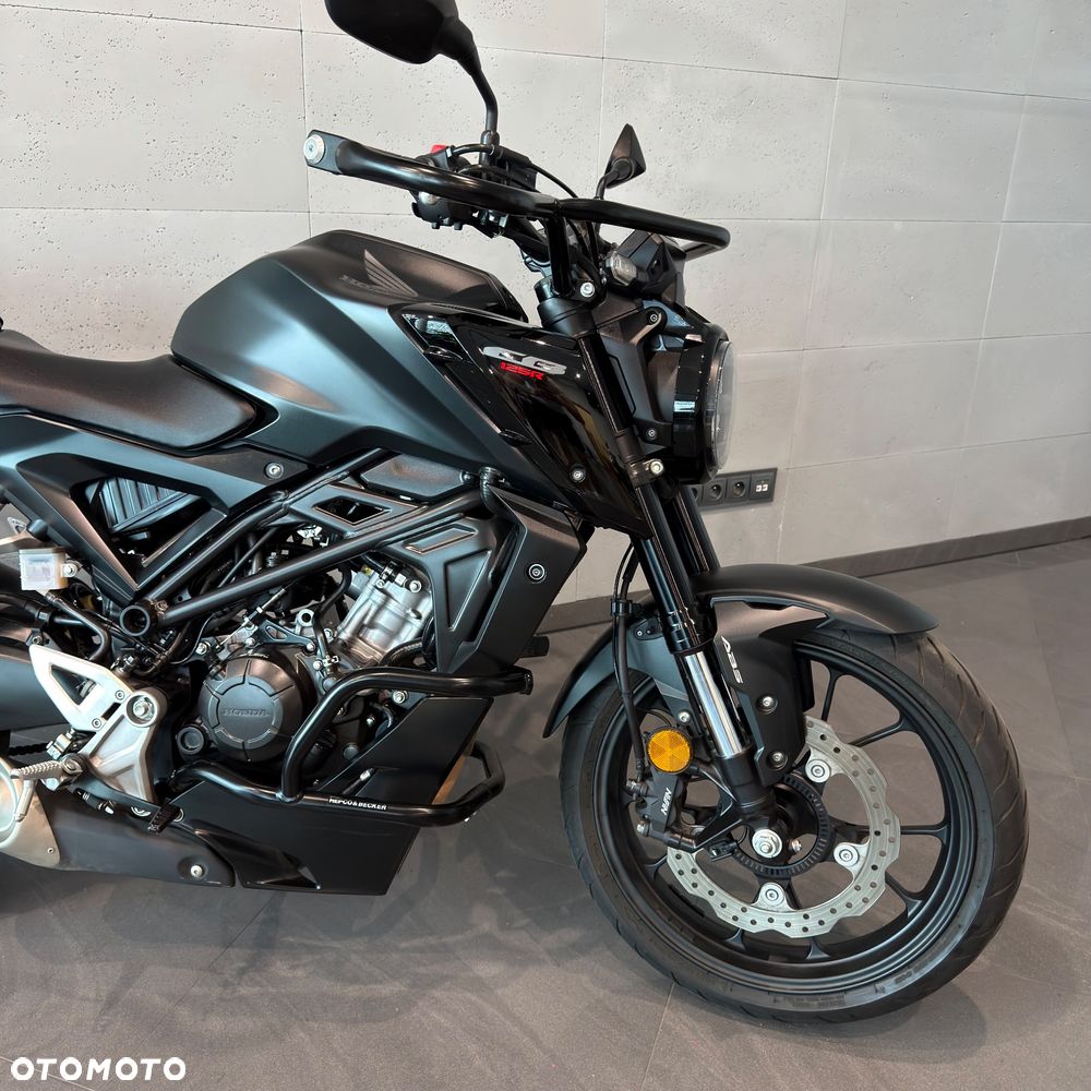 Honda CB - 4