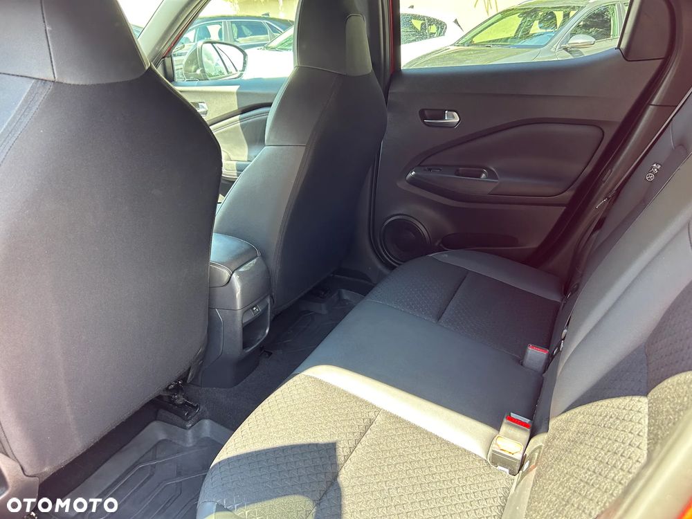 Nissan Juke 1.0 DIG-T N-Connecta - 10