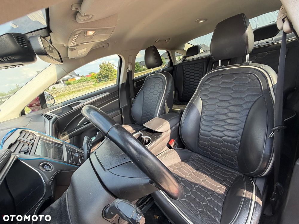 Ford Mondeo 2.0 Hybrid Vignale - 10