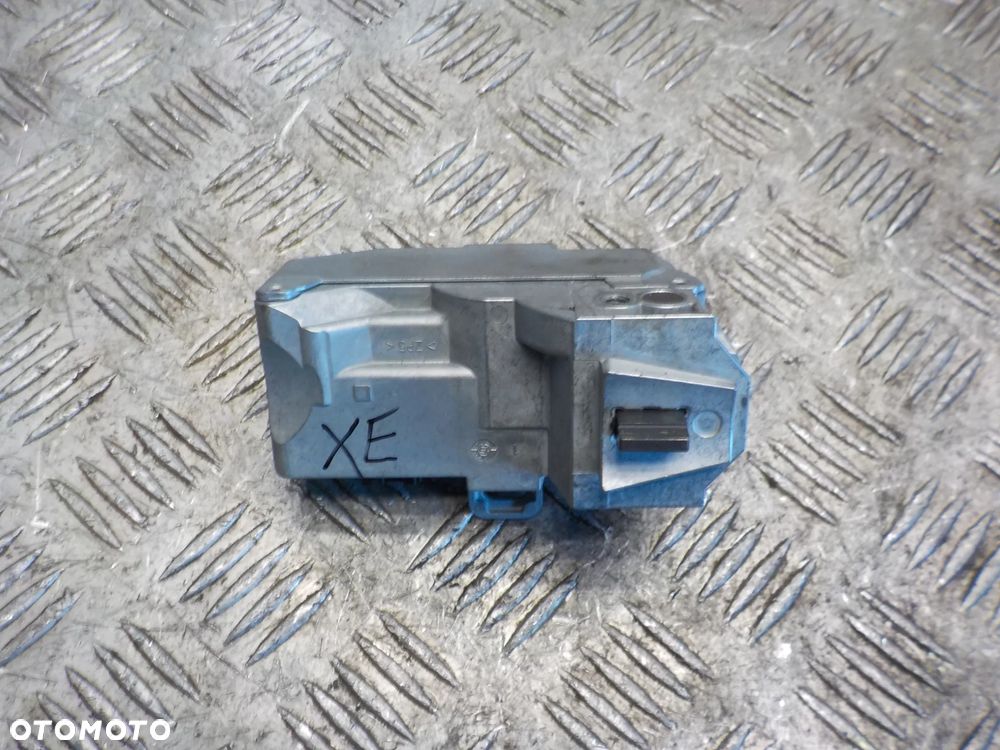 JAGUAR XE X760 2.0 D BLOKADA KOLUMNY KIEROWNICY FK72-14A664-AA - 1