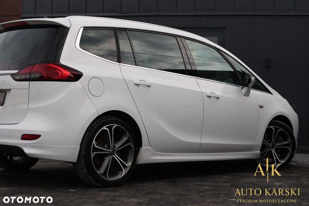 Opel Zafira - 17