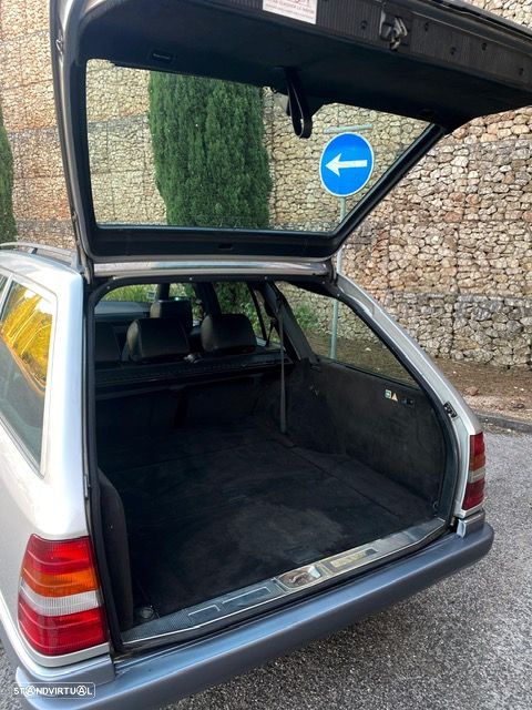 Mercedes-Benz W124 (1984-1997) 300 TD - 31
