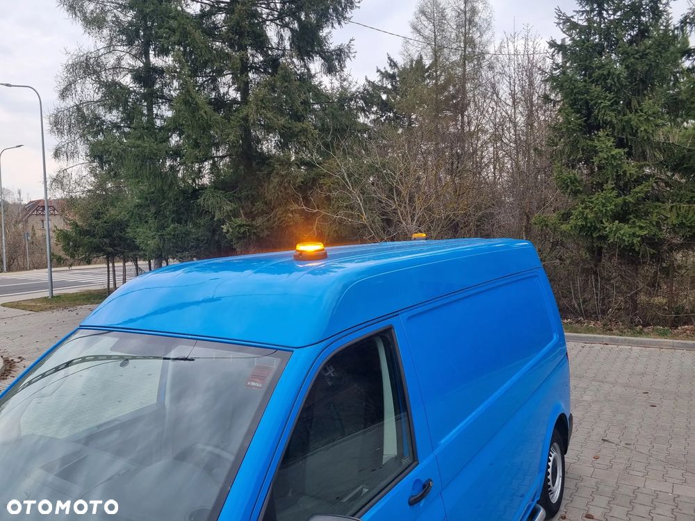 Volkswagen Transporter - 22
