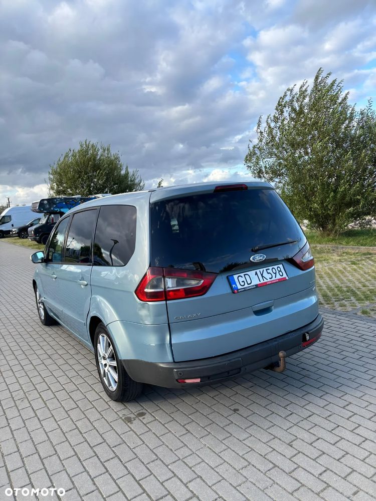 Ford Galaxy 2.0 TDCi Ghia - 6