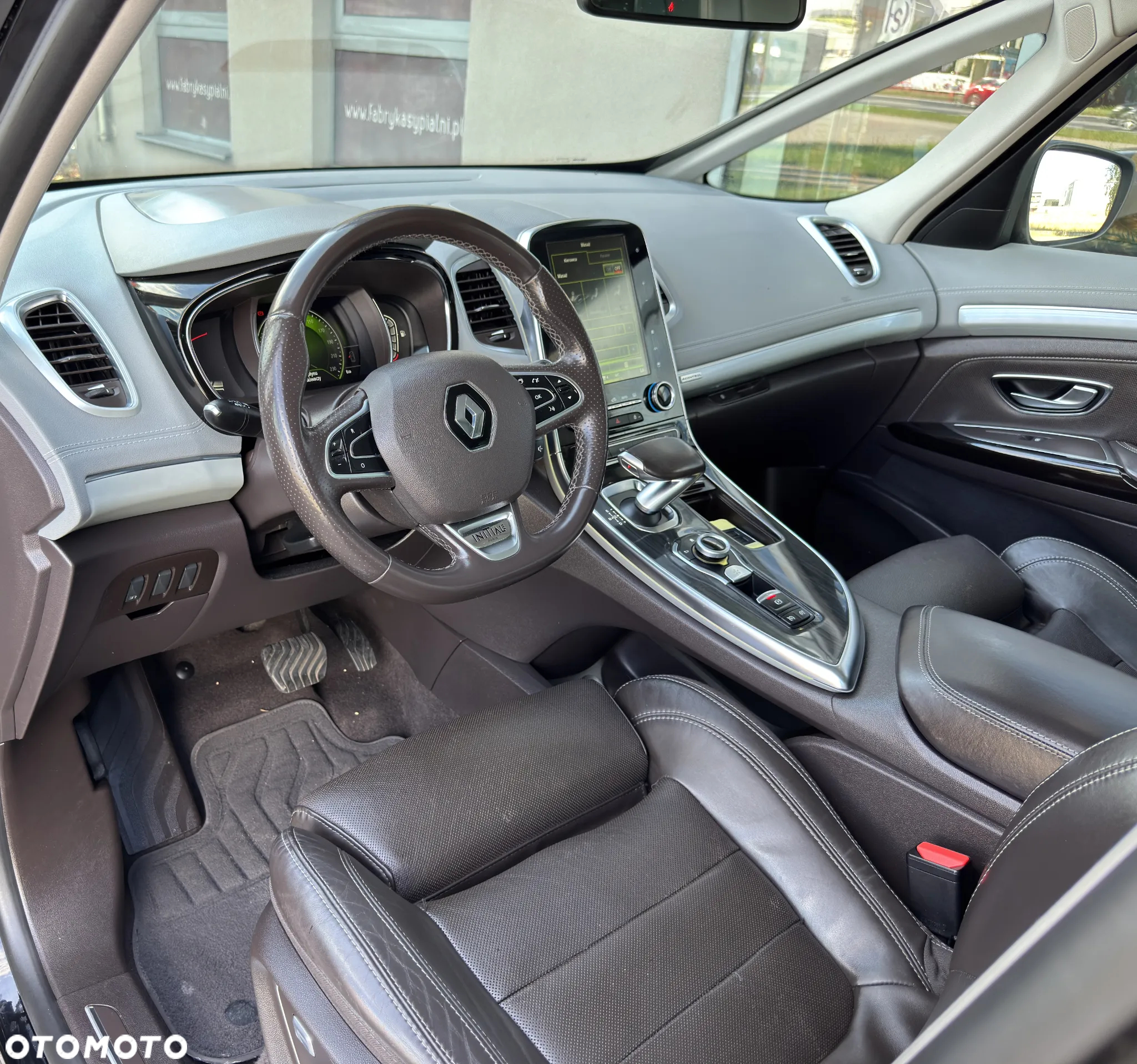 Renault Espace 1.6 dCi Energy Initiale Paris EDC 7os - 18