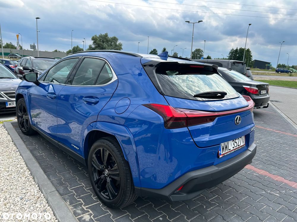 Lexus UX 250h Elegance AWD - 2