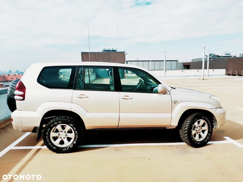 Toyota Land Cruiser 3.0 D Luna Comfort - 9