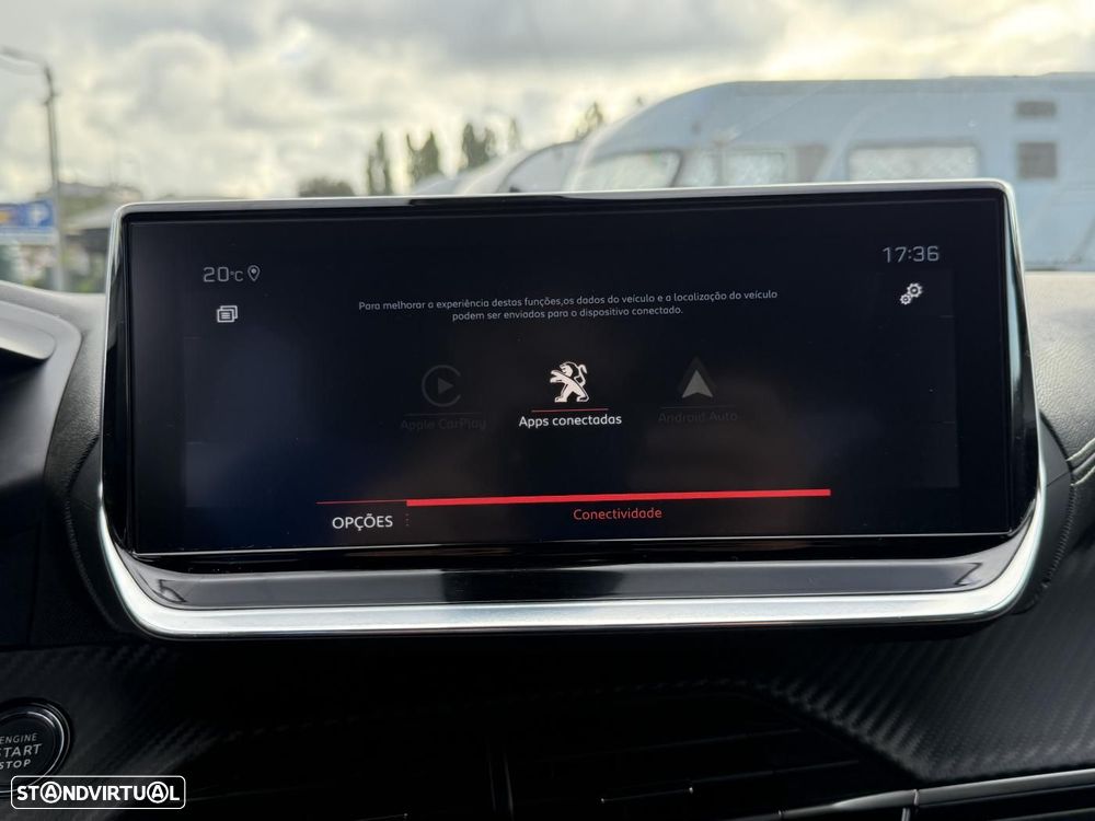 Peugeot 2008 1.2 PureTech GT Line - 27