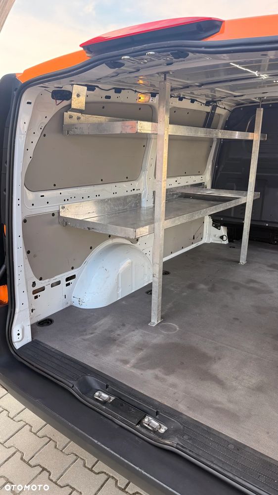 Mercedes-Benz VITO - 16