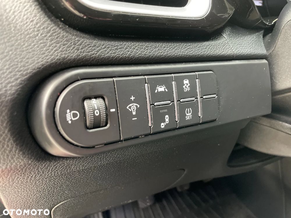 Kia XCeed 1.6 T-GDI L - 12