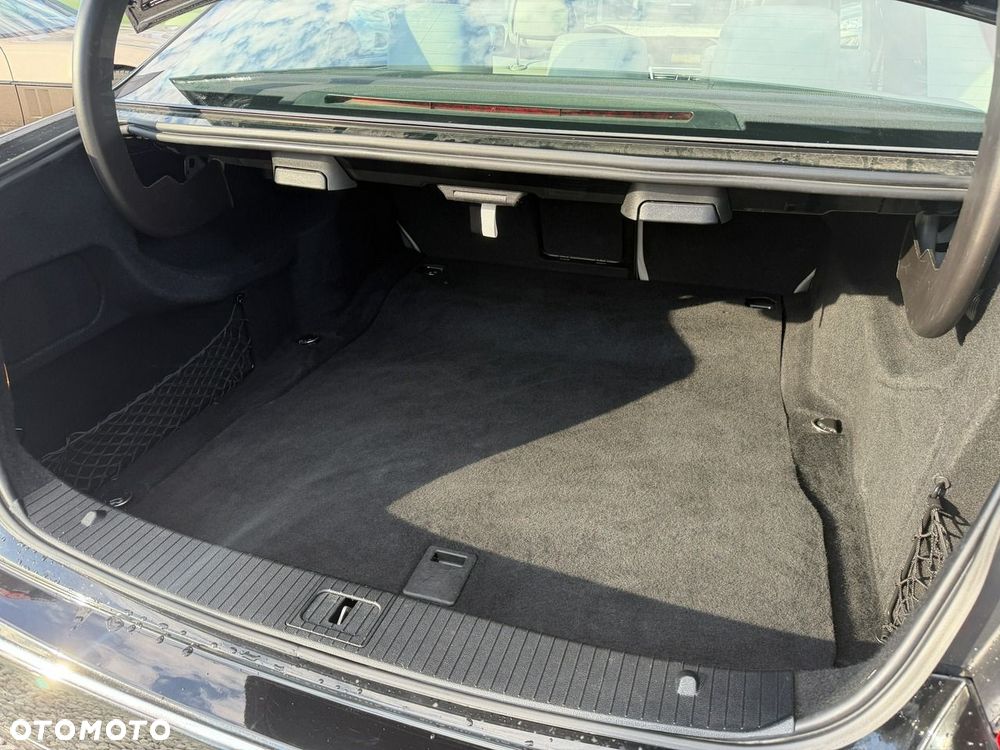 Mercedes-Benz Klasa E 220 BlueTEC 7G-TRONIC Avantgarde - 21