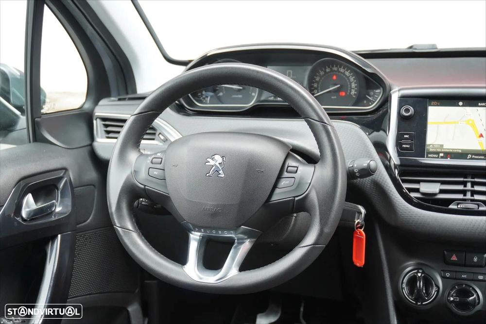Peugeot 2008 1.5 BlueHDi Allure - 7