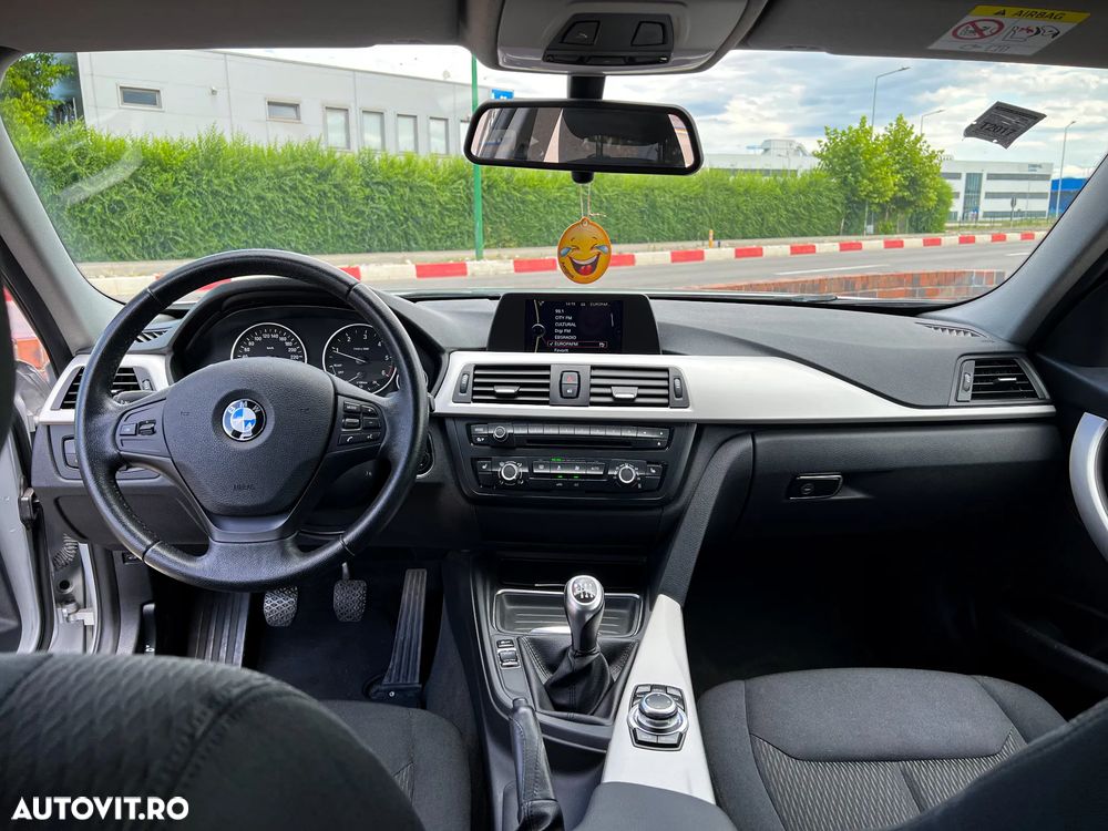 BMW Seria 3 318d - 7