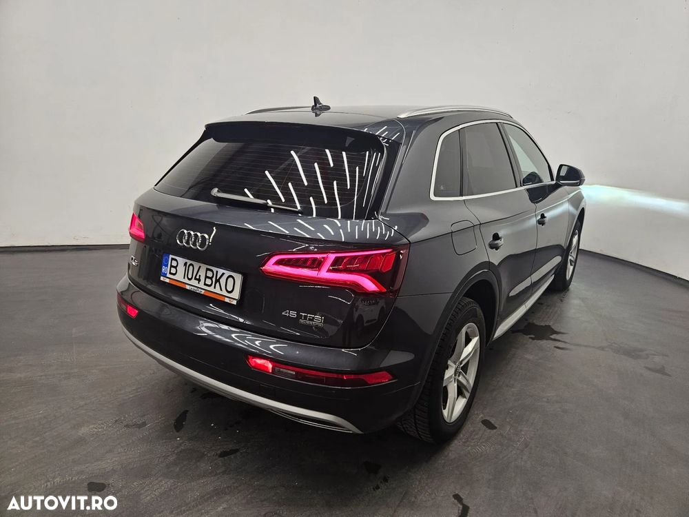Audi Q5 - 3