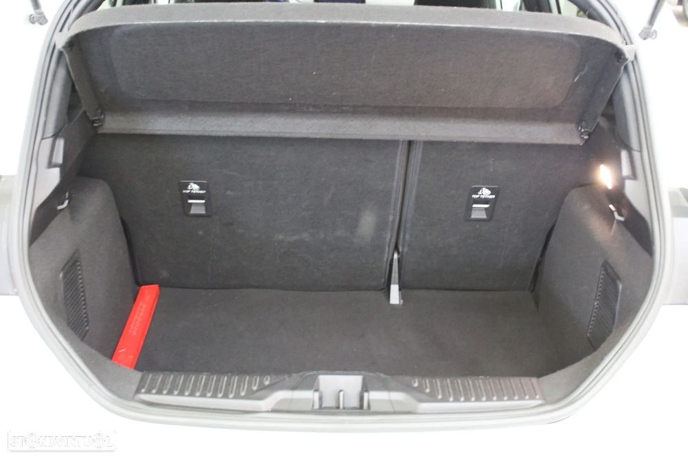 Ford Fiesta 1.0 EcoBoost ST-Line - 21