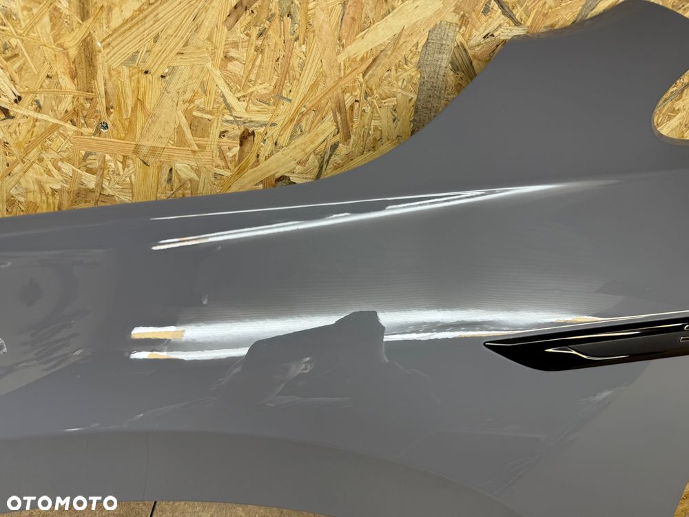 BŁOTNIK LEWY PRZÓD VOLKSWAGEN GOLF VIII 5H0 LA7C - 18