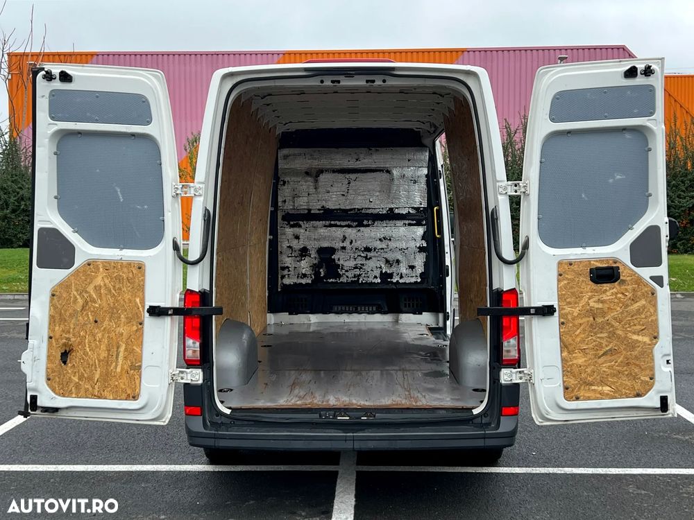 Volkswagen Crafter 35 TDI Autm. VA Trendline - 11