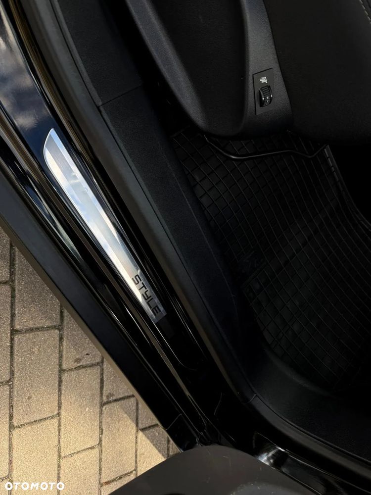 Peugeot 2008 PureTech 82 Style - 30