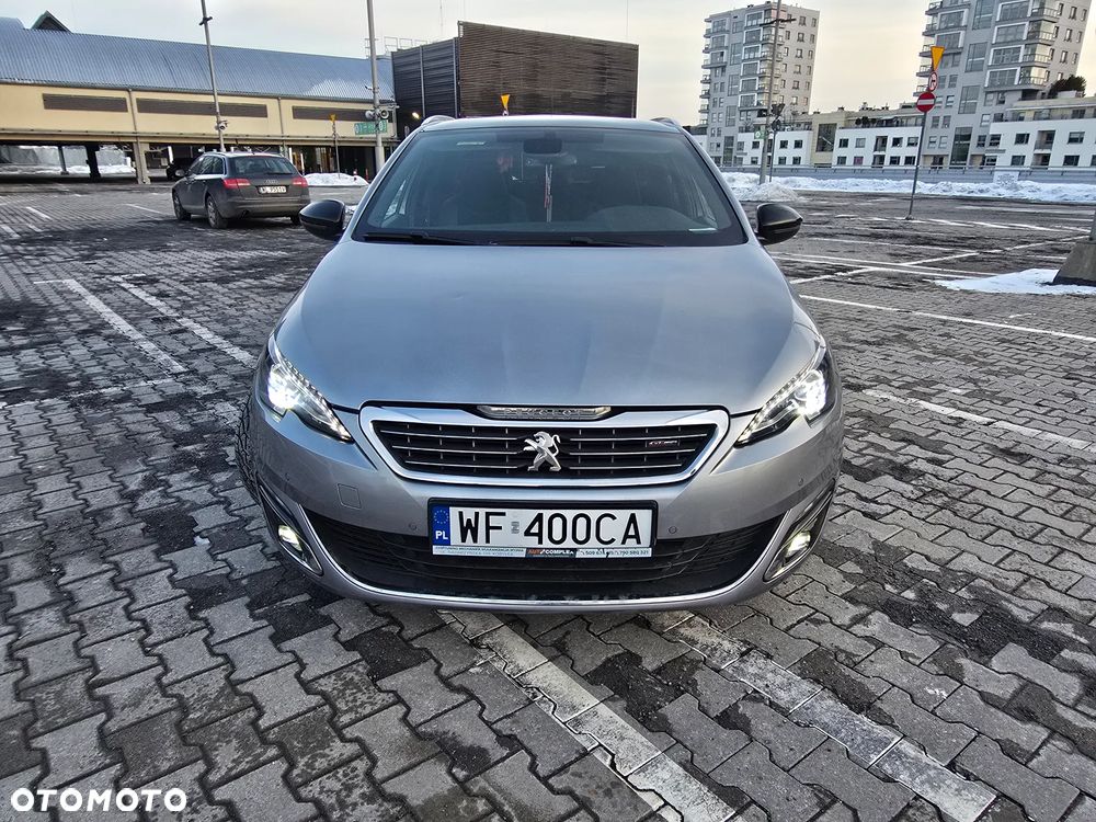 Peugeot 308 2.0 Blue HDi Allure S&S - 2