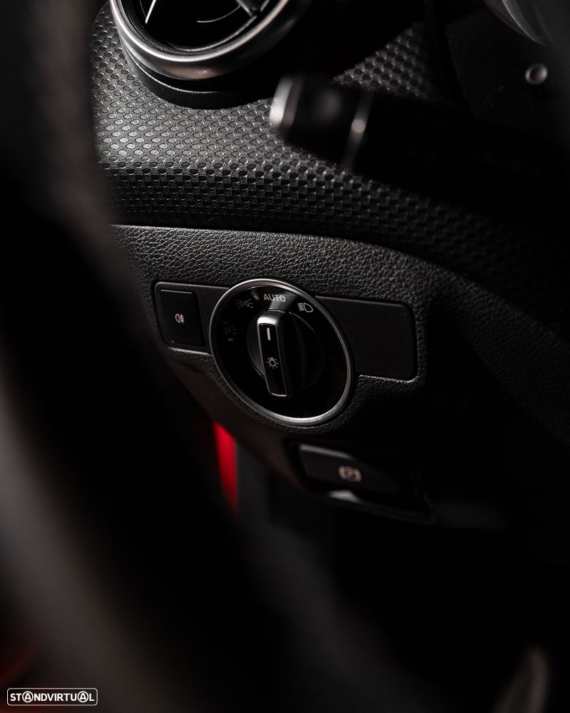 Mercedes-Benz A 180 d Aut. - 20