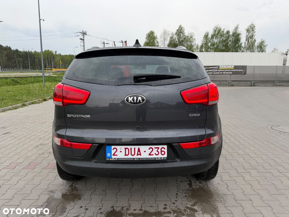 Kia Sportage 1.7 CRDI 2WD ISG Dream-Team Edition - 9