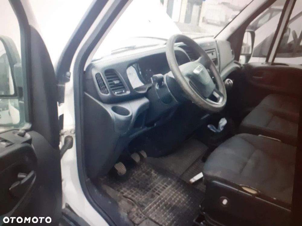 Iveco 35c14 - 9