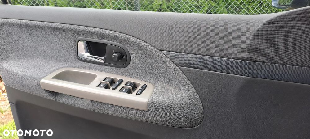 Seat Alhambra 2.0 Reference - 21