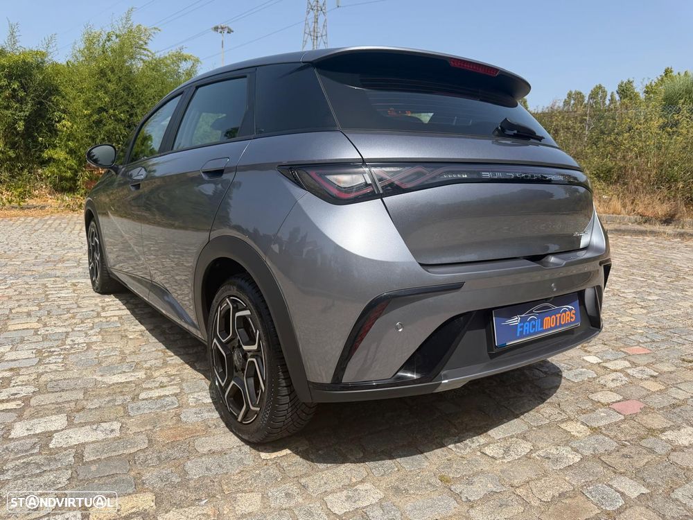 BYD Dolphin - 4