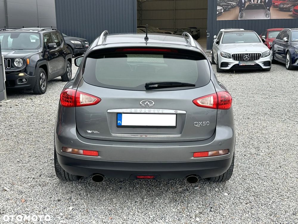 Infiniti QX50 3.7 GT Premium - 12