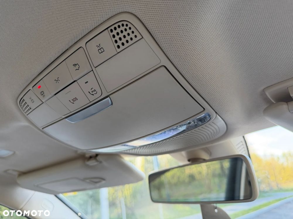 Mercedes-Benz GLC 220 d - 23