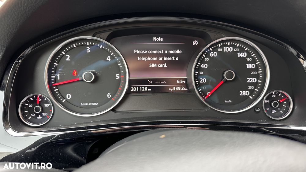 Volkswagen Touareg 3.0 V6 TDI BMT - 27