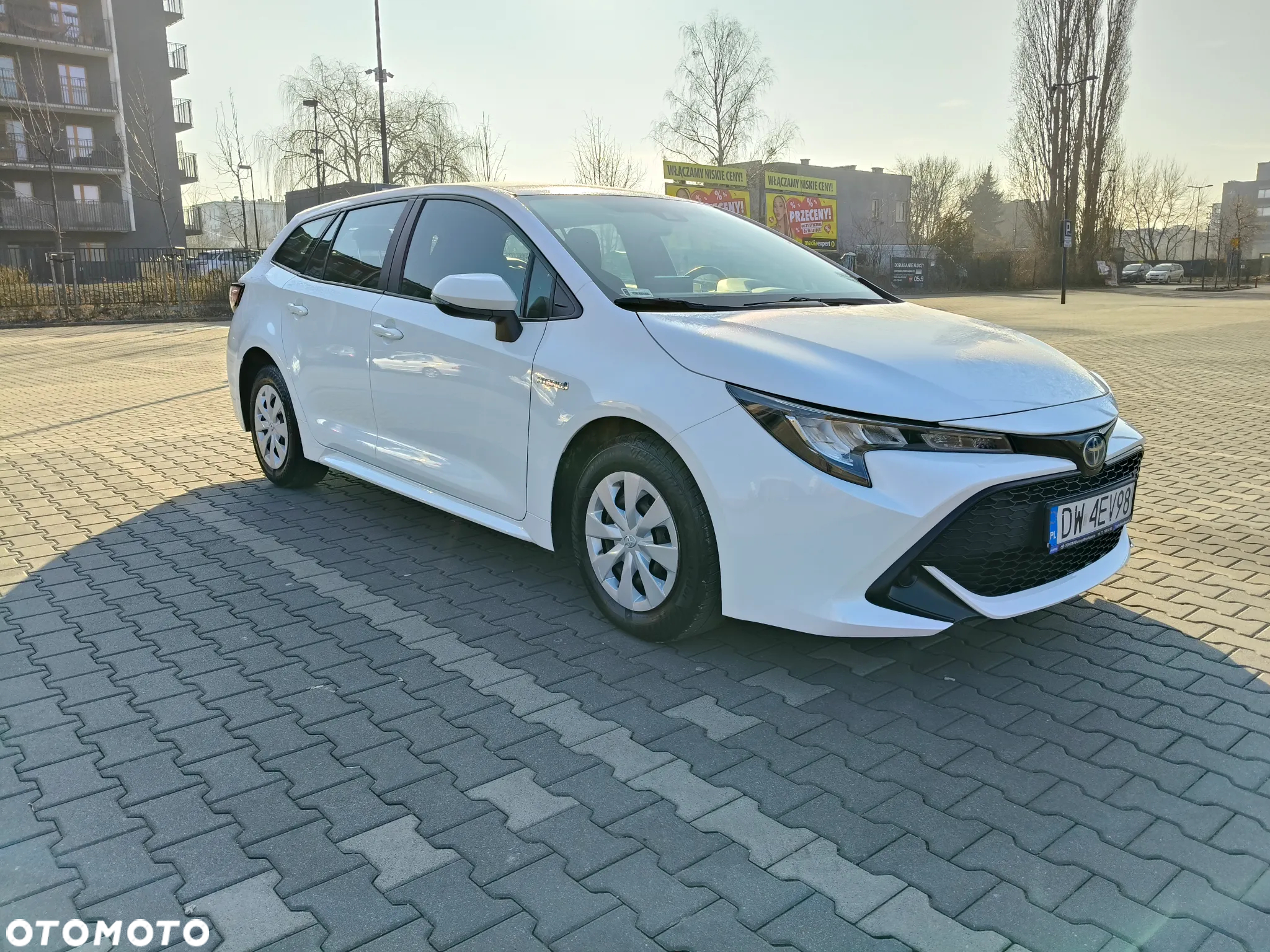 Toyota Corolla 1.8 Hybrid Active - 7