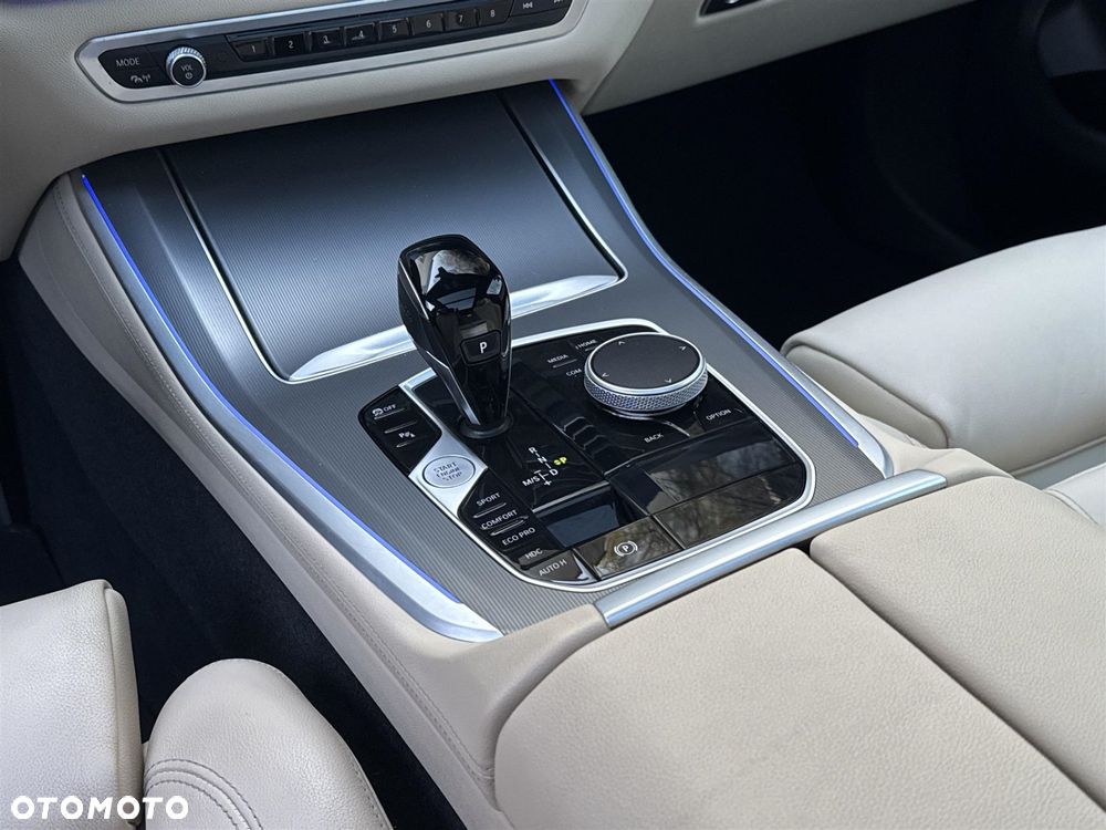 BMW X5 - 16