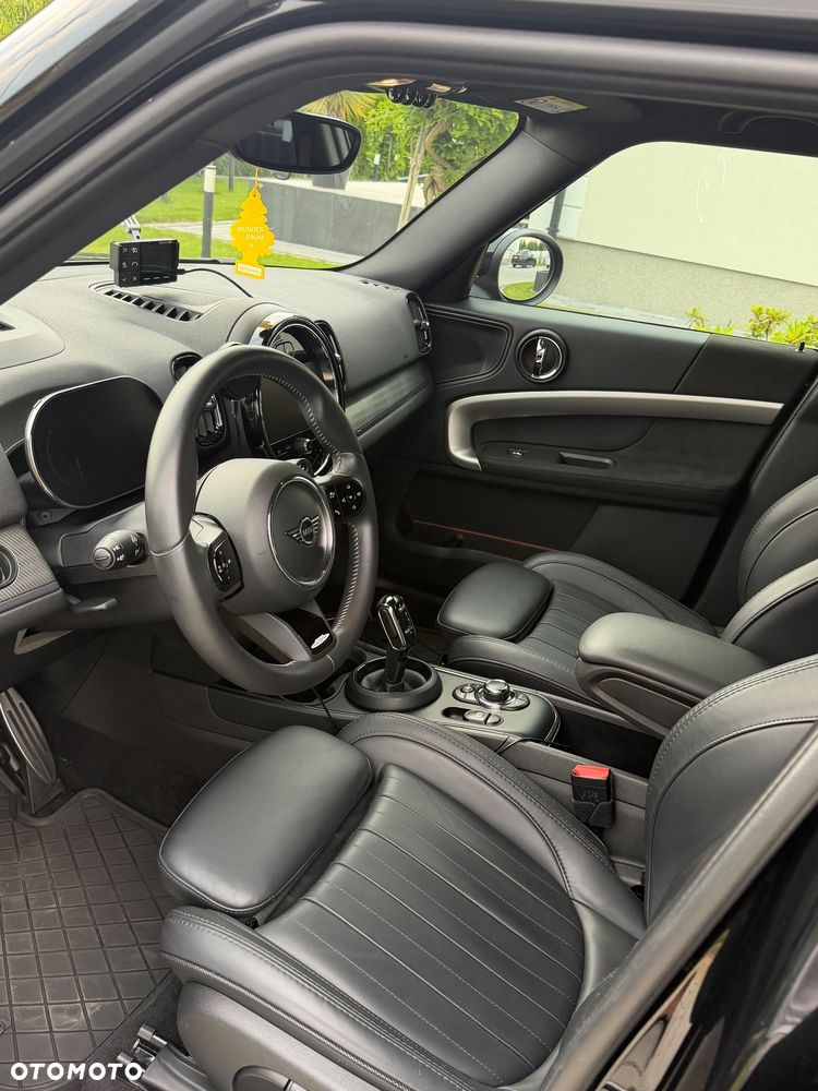 MINI John Cooper Works - 11