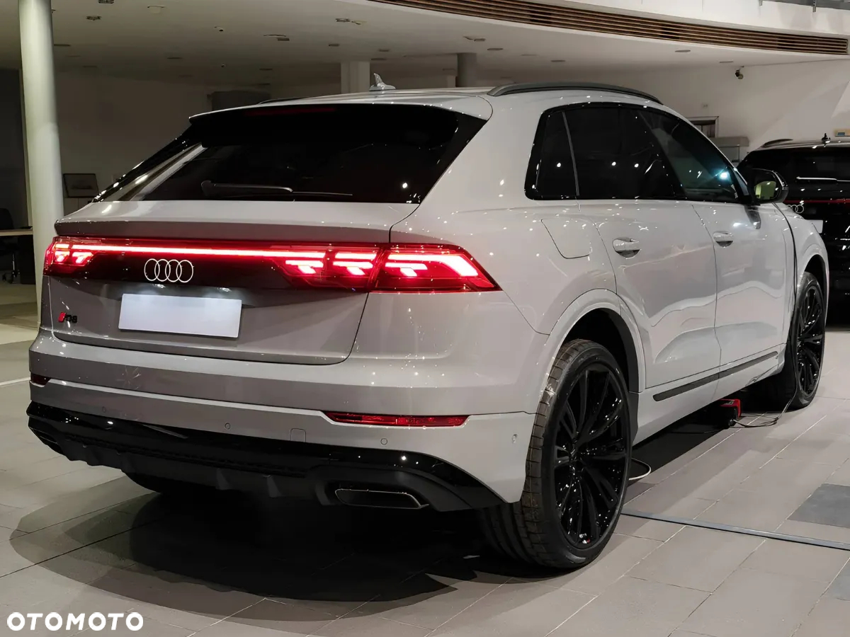Audi Q8 - 4