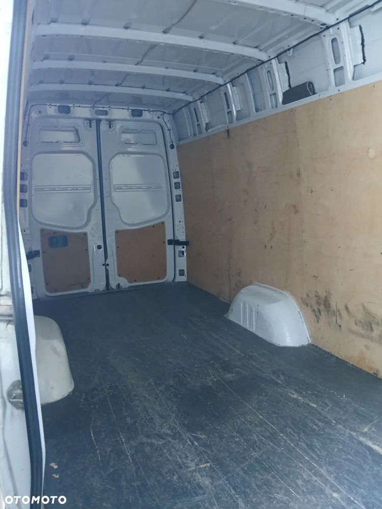 Mercedes-Benz Sprinter L5H2 - 13