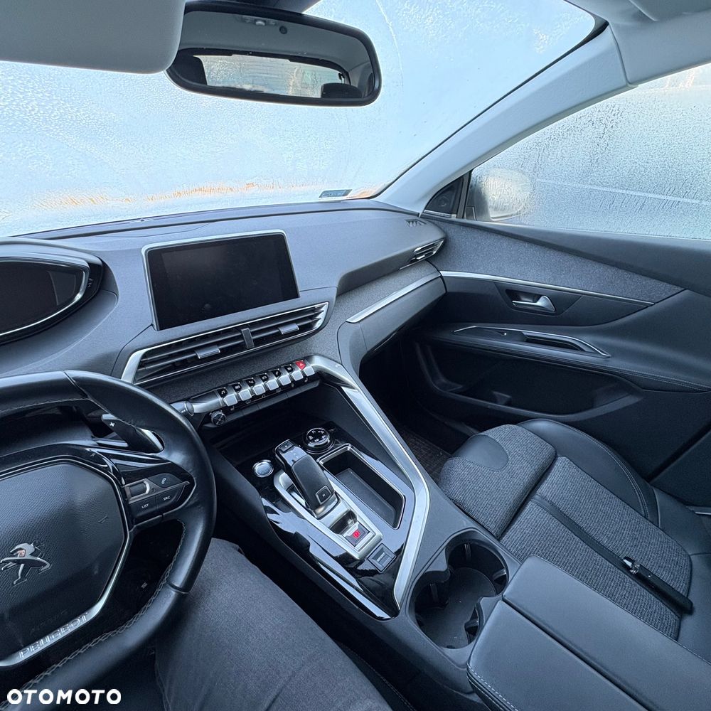 Peugeot 3008 1.2 PureTech GPF Allure S&S EAT8 - 3