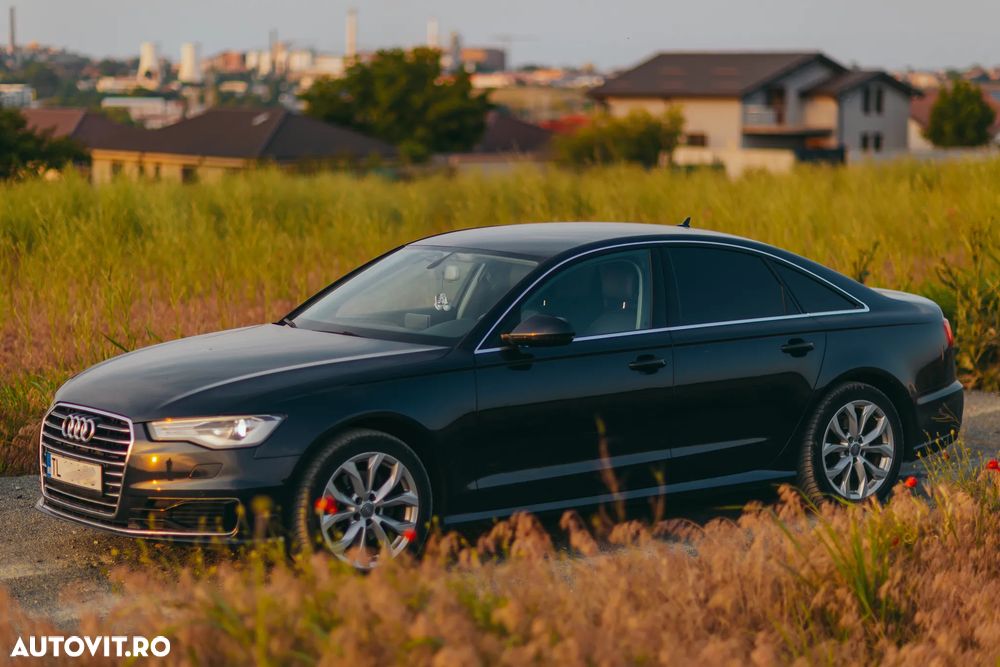 Audi A6 Avant 2.0 TDI Ultra S tronic - 6