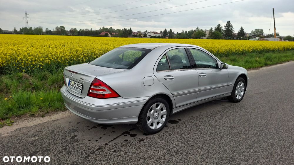Mercedes-Benz Klasa C 180 Kompressor Automatik Elegance - 4